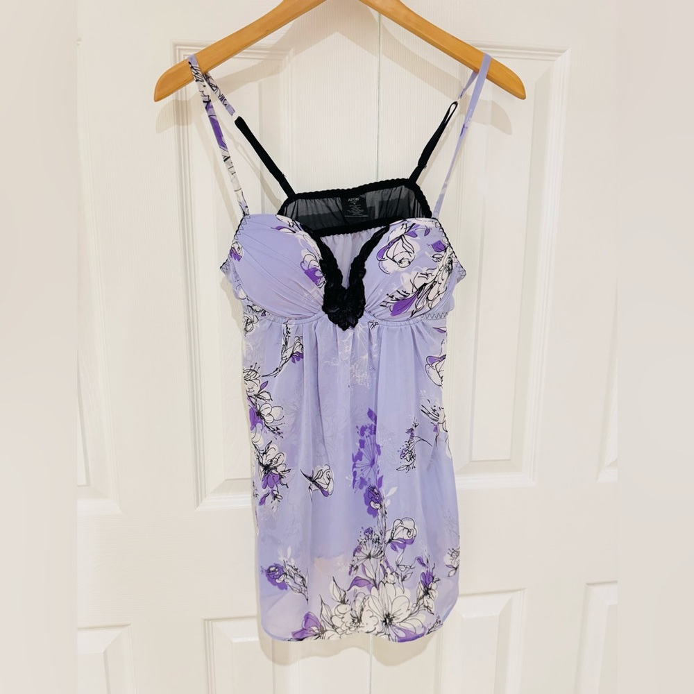 Med Apt. 9 Lavender Floral Chemise Nightie light purple nightgown teddy EUC